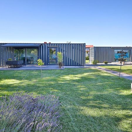 Bed and Breakfast Targowa37 Uniejow Exteriér fotografie
