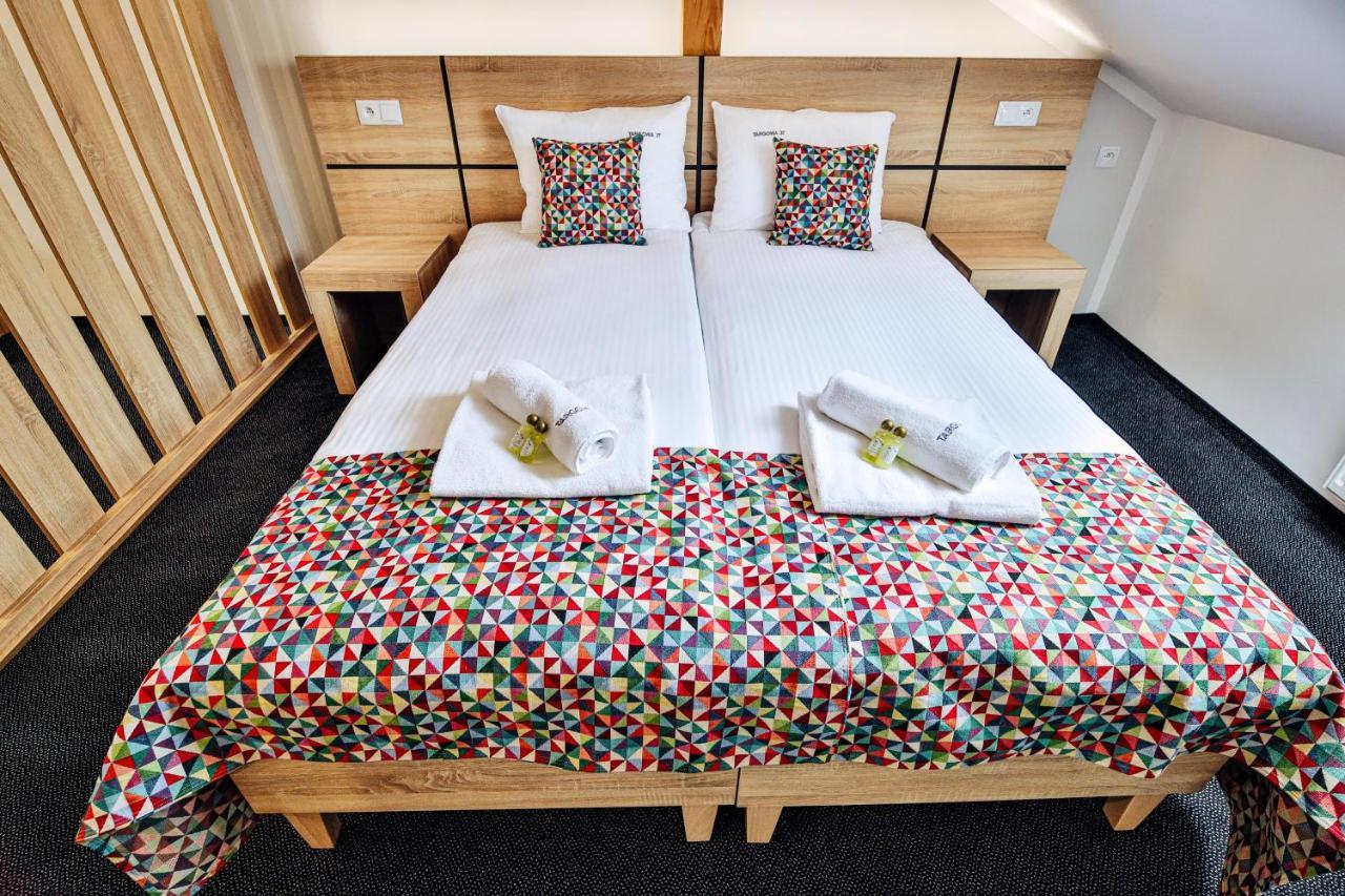 Bed and Breakfast Targowa37 Uniejow Exteriér fotografie